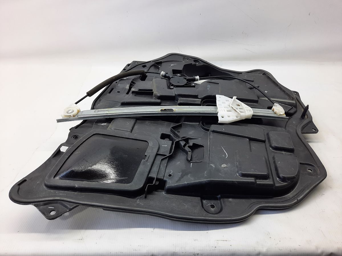 5 Стеклоподъемник двери передней правой Mazda 5 2006-2015 C23558590B Mazda 5 7