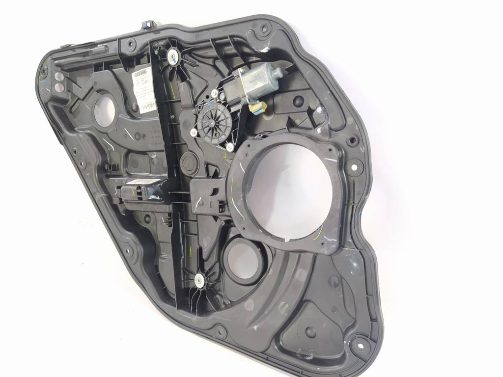 Sonata Панель двери задней левой Hyundai Sonata 2009-2015 834713Q000 Hyundai Sonata 2