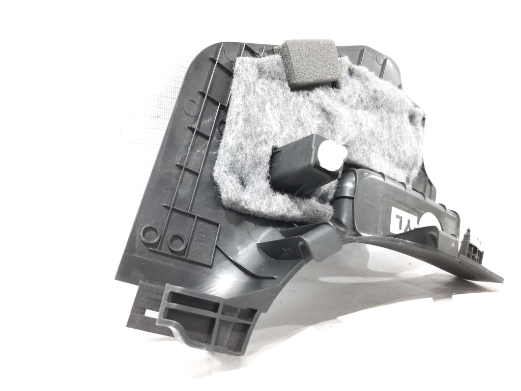 Forte Накладка порога передня кутова ліва Kia Forte 2014-2018 85823A7000 Kia Forte 6