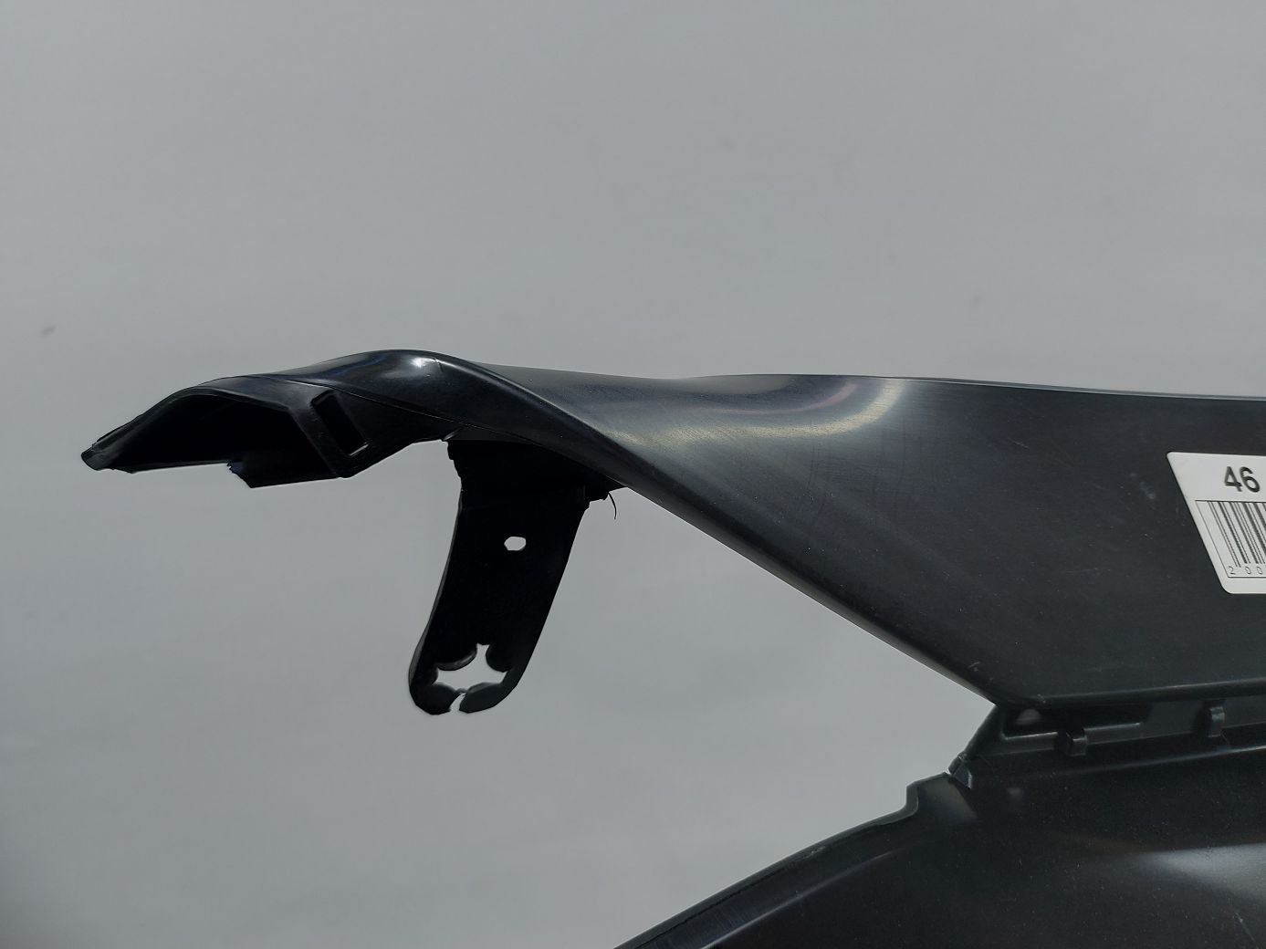 Товары с дефектами Бампер передний (сломан) Toyota RAV-4 2018-2021 521190R919 Toyota RAV-4 8