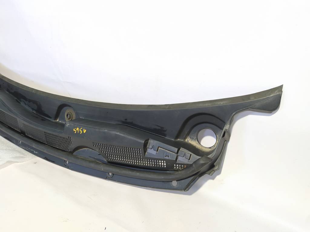 Dart Повітропровід під лобове скло Dodge Dart 2013-2019 68082729AC Dodge Dart 64