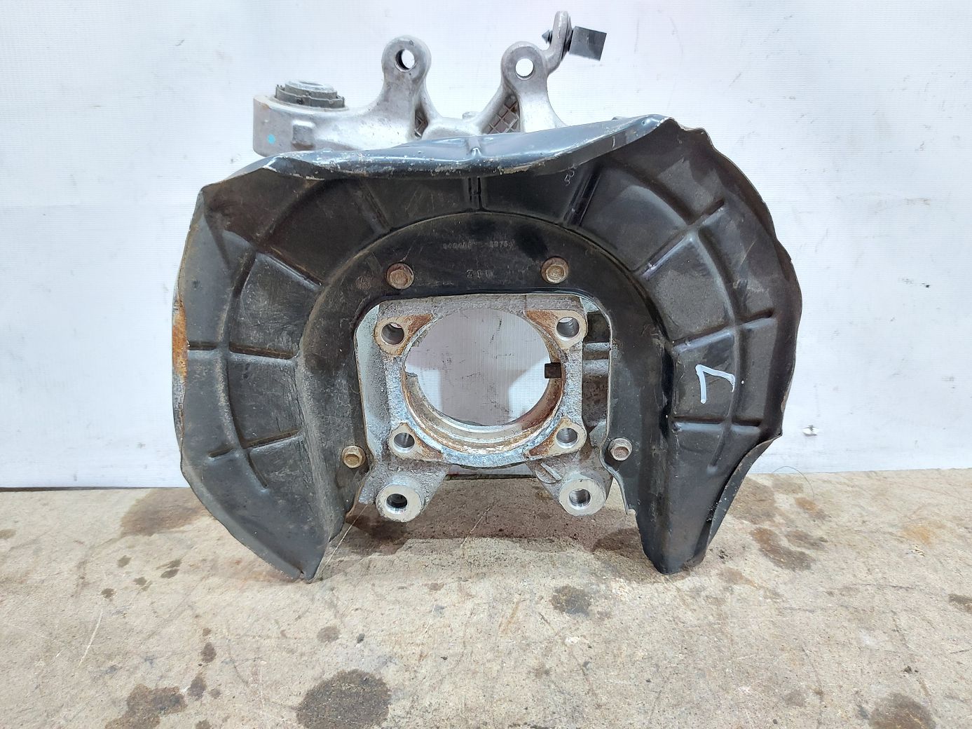 200 limited Поворотний кулак задній лівий Chrysler 200 Limited 2015-2017 68200071AC Chrysler 200 Limited 23