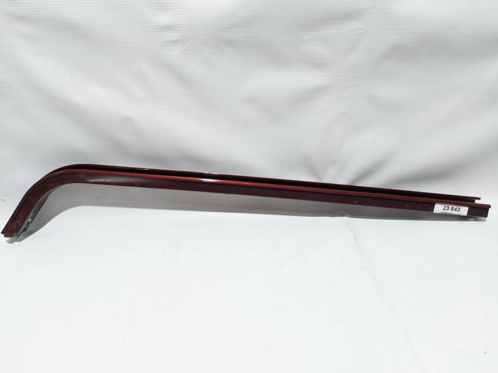 Sienna. Направляющая рельса двери задней левой центральная Toyota SIENNA 2011-2020 68304-08040 Toyota SIENNA