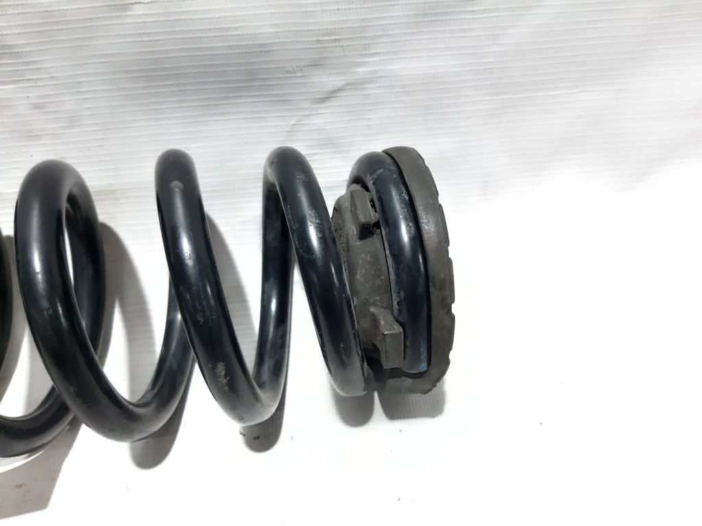 Cadenza Пружина задня ліва/права Kia CADENZA 2014-2016 553353V054DS Kia CADENZA 10