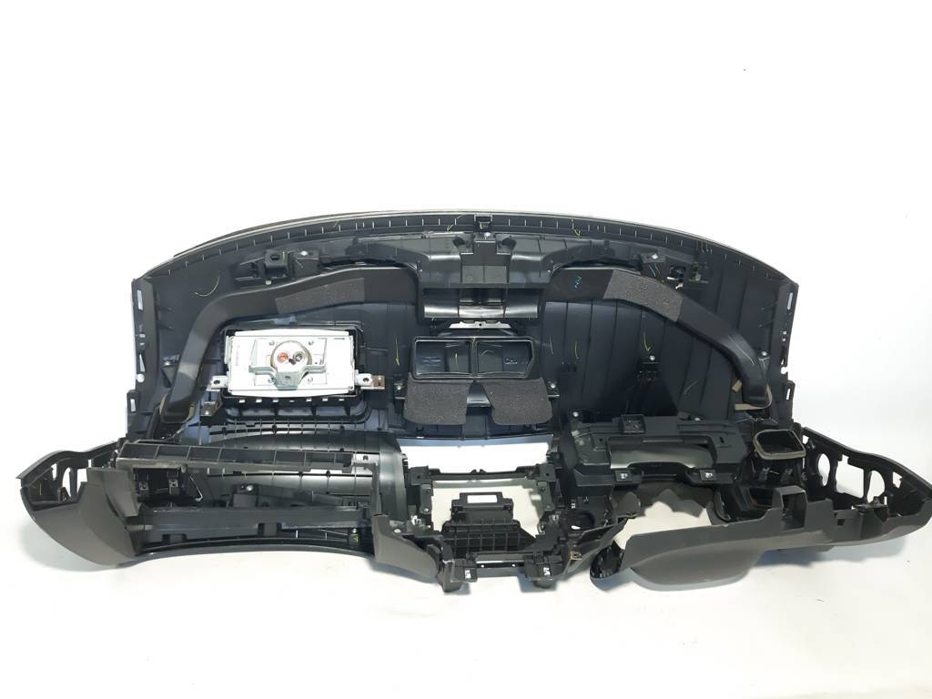 Sentra Торпеда Nissan Sentra 2013-2019 682003SG0A Nissan Sentra 18