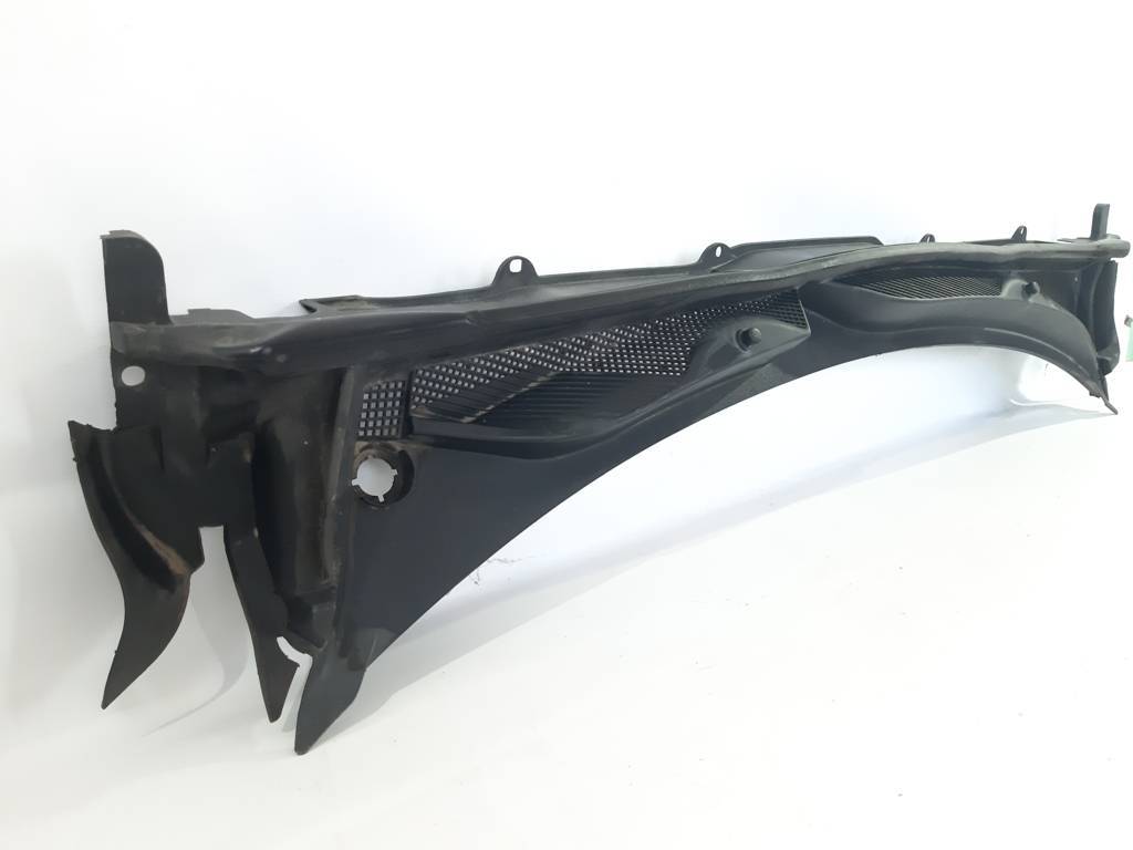 Malibu Накладка під лобове скло Chevrolet Malibu 2013-2016 22937516 Chevrolet Malibu 2