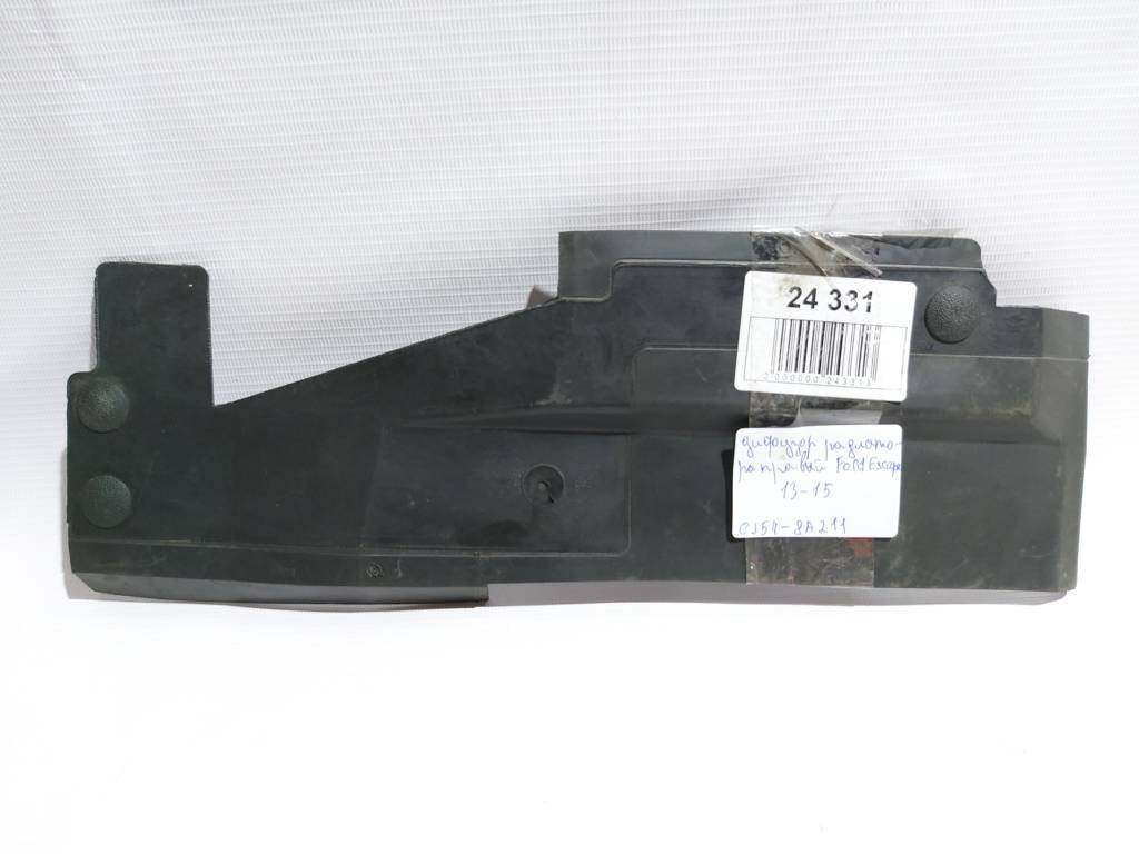 Escape. Дифузор радіатора правий Ford Escape 2013-2015 CJ548A211 Ford Escape