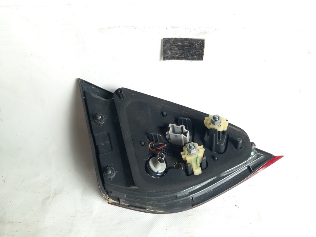 200 Фонарь крышки багажника правый Chrysler 200 2015-2017 68110364AB Chrysler 200 2