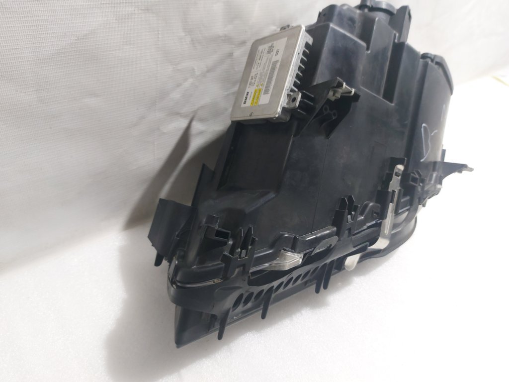 7 series Фара передня права BMW 7 2009-2012 63117228424 BMW 7 14