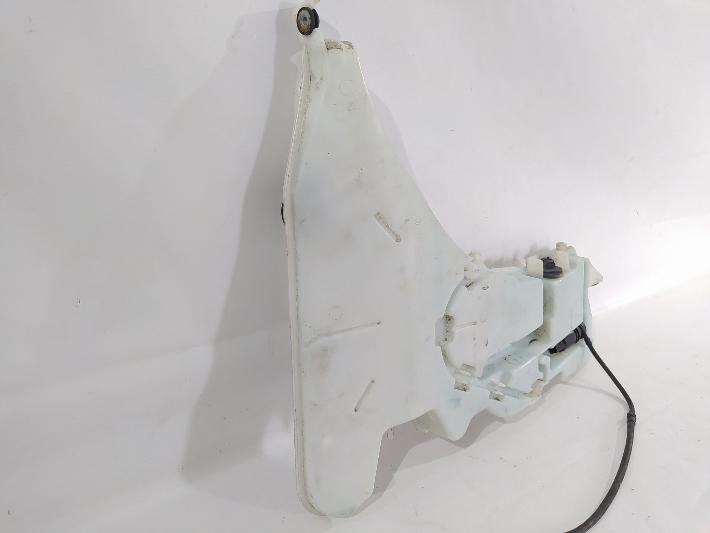 Ats Бачок омивача Cadillac ATS 2013-2019 23140044 Cadillac ATS 16