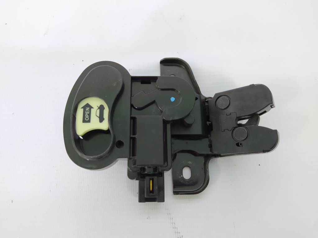 200. Замок кришки багажника Chrysler 200 2015-2017 68193094AC Chrysler 200