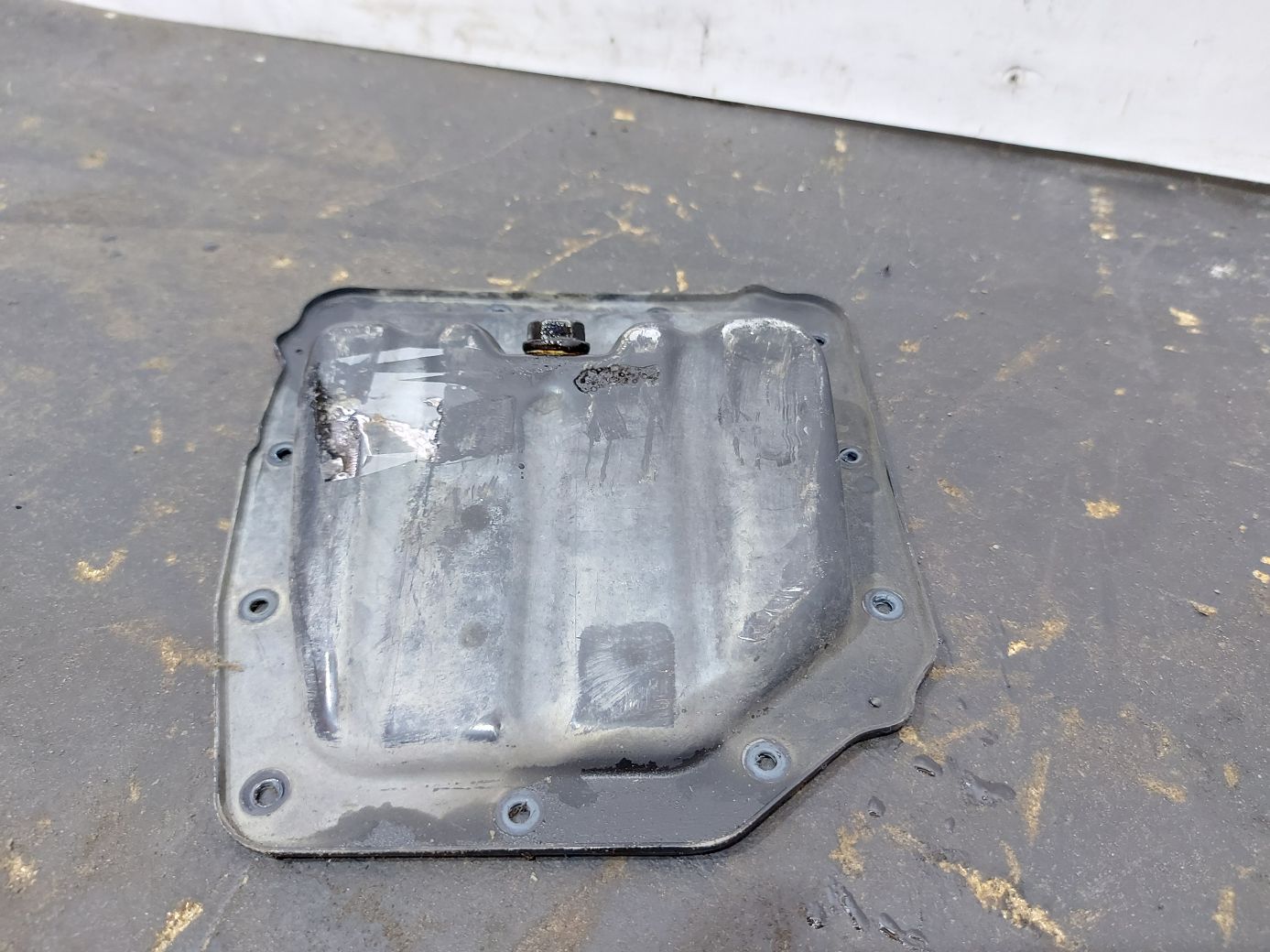 Veloster. Піддон масляний двигуна Hyundai Veloster 2012-2017 215102B040 Hyundai Veloster