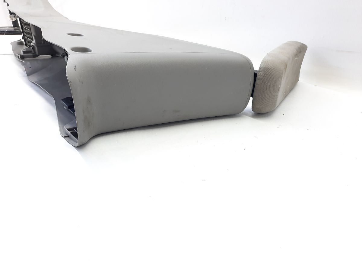 Insight Консоль центральна Honda Insight 2010-2011 83450TM8A12ZB Honda Insight 8