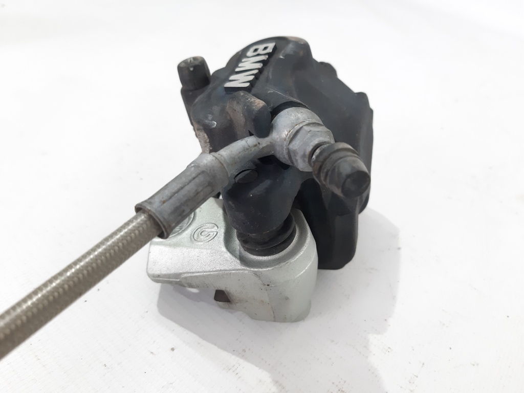 R 1200 r Супорт задній BMW R1200 R 2011-2014 34217677603 BMW R1200 R 3