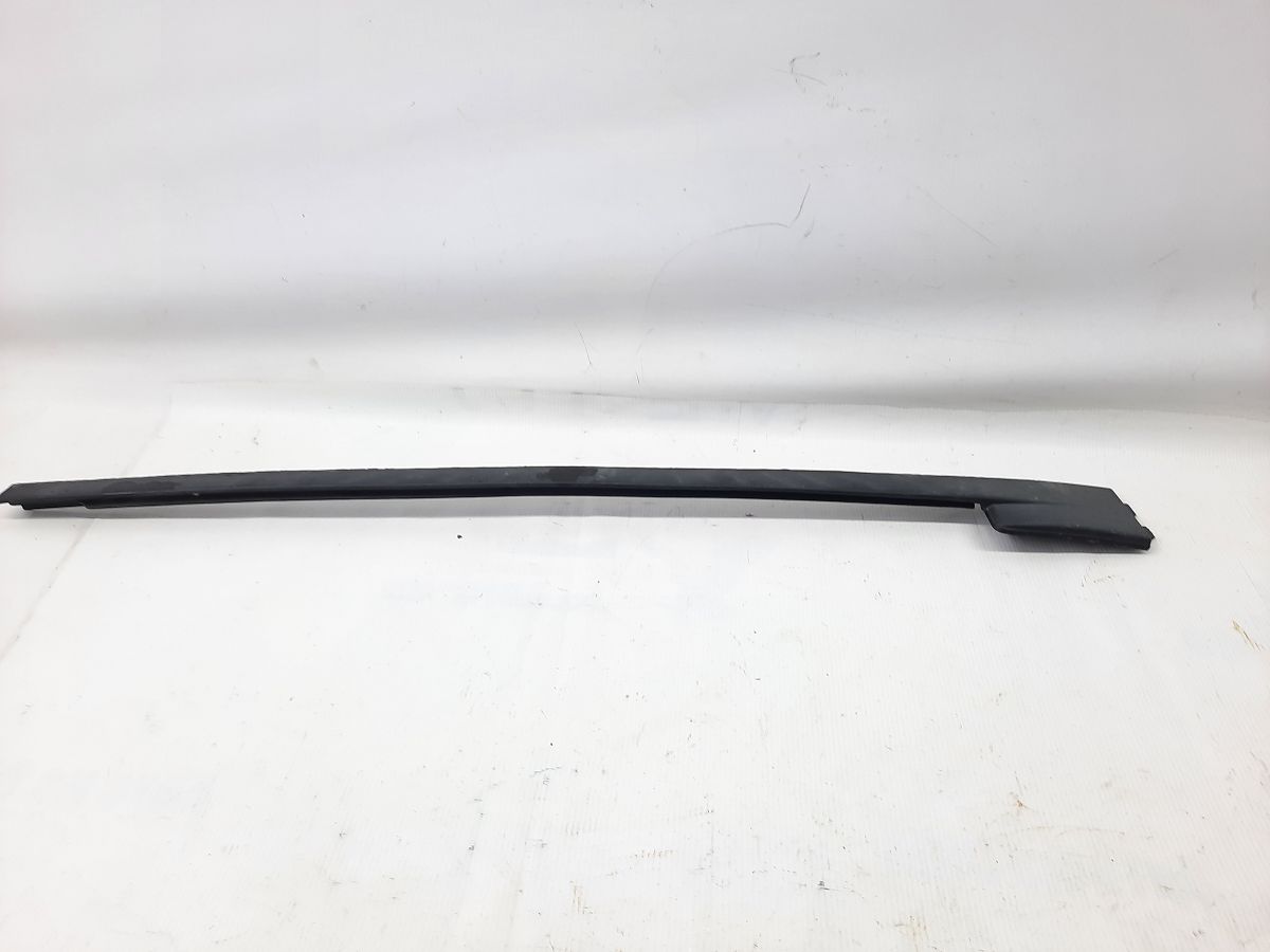 Compass. Молдинг лобового стекла правый Jeep Compass 2011-2017 5182560AE Jeep Compass