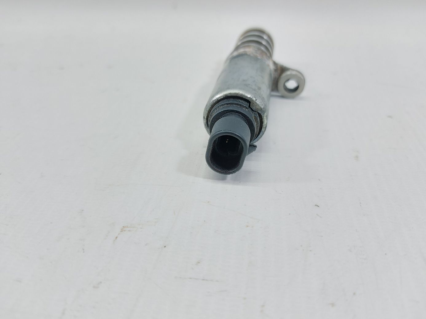 Equinox Клапан регулювання фаз газорозподільного механізму Chevrolet Equinox 2010-2017 12679099 Chevrolet Equinox 4 Equinox Клапан регулювання фаз газорозподільного механізму Chevrolet Equinox 2010-2017 12679099 Chevrolet Equinox 4