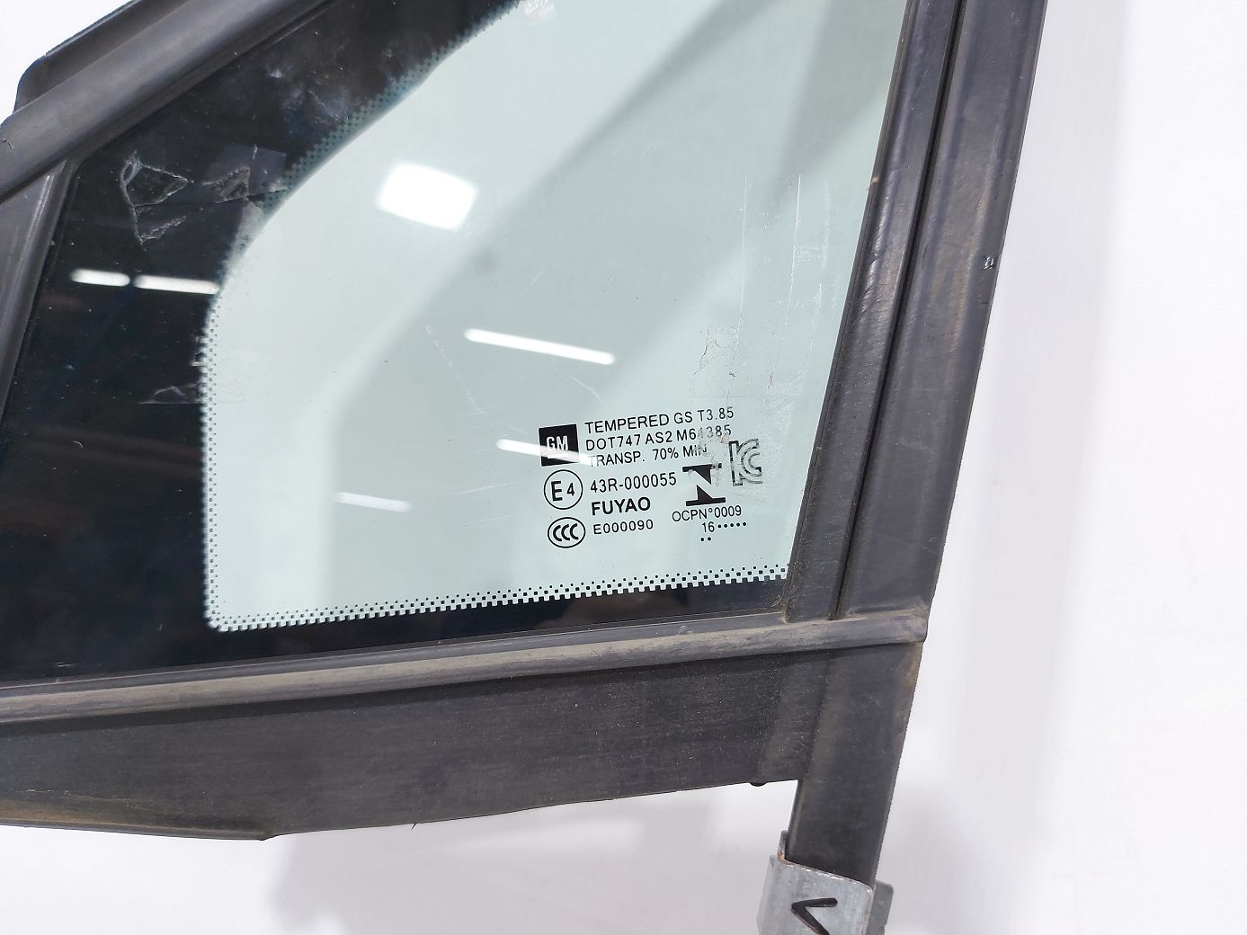 Cruze Направляюча гумка скла передньої лівої двері Chevrolet Cruze 2012-2014 95321657 Chevrolet Cruze 6 Cruze Направляюча гумка скла передньої лівої двері Chevrolet Cruze 2012-2014 95321657 Chevrolet Cruze 6