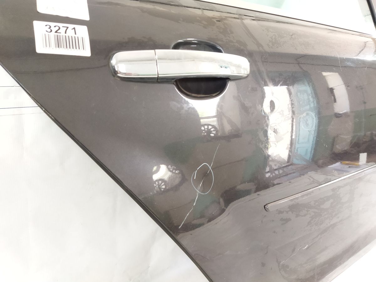 Malibu Двері задні праві Chevrolet Malibu 2008-2012 15894777 Chevrolet Malibu 4