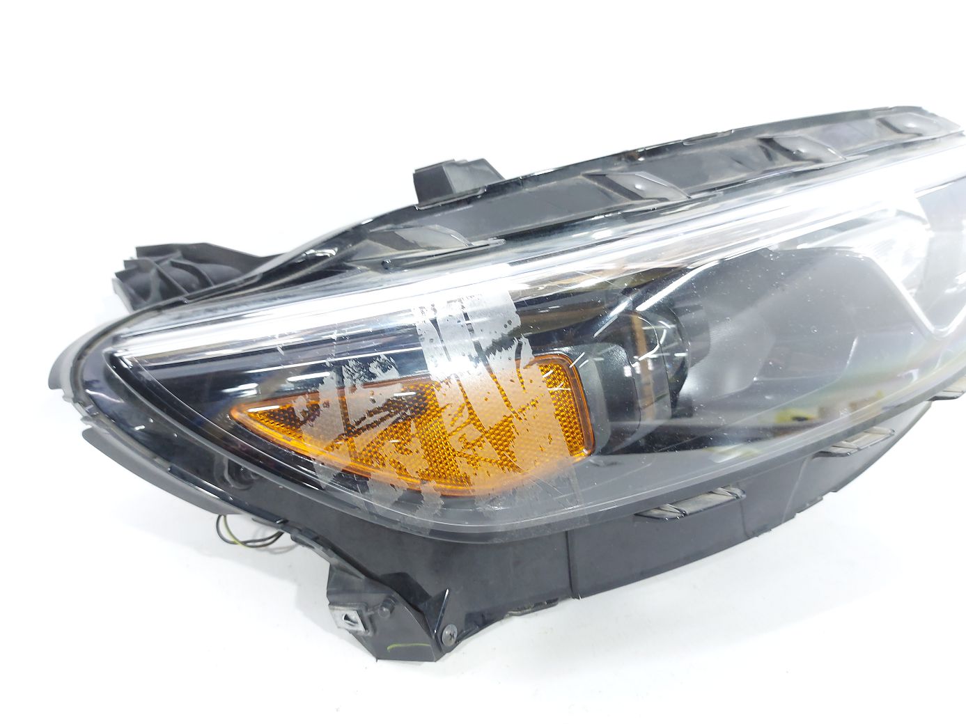 Malibu Фара передня права Chevrolet Malibu 2016-2018 84653388 Chevrolet Malibu 3
