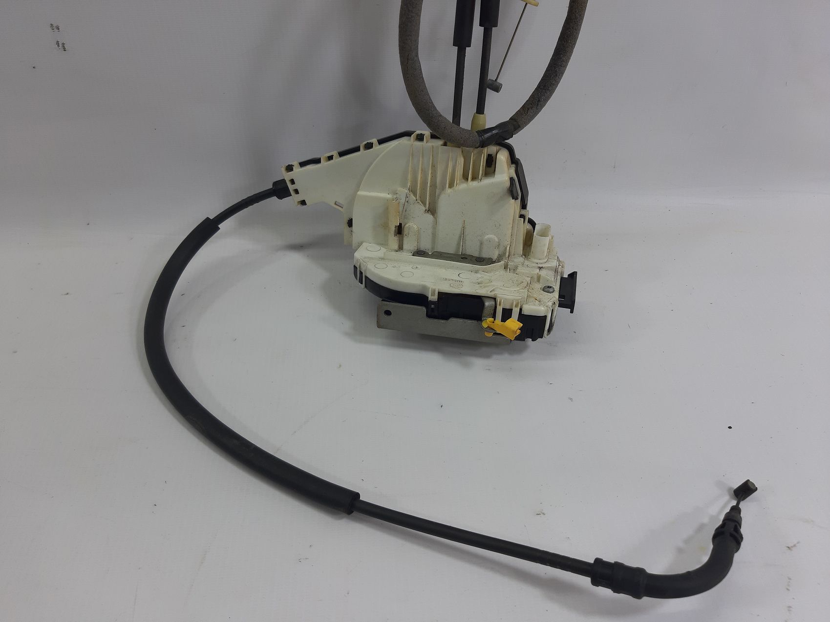 200 Замок двери передней левой Chrysler 200 2015-2017 4589913AH Chrysler 200 2 200 Замок двери передней левой Chrysler 200 2015-2017 4589913AH Chrysler 200 2