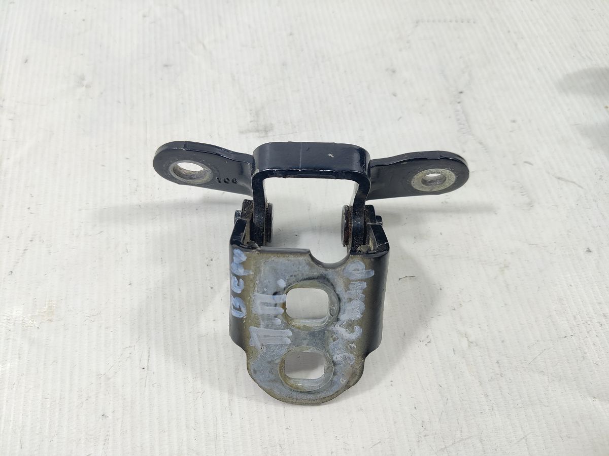 Compass Петля двери передней/задней правой верхняя Jeep Compass 2007-2017 5074256AB Jeep Compass 2