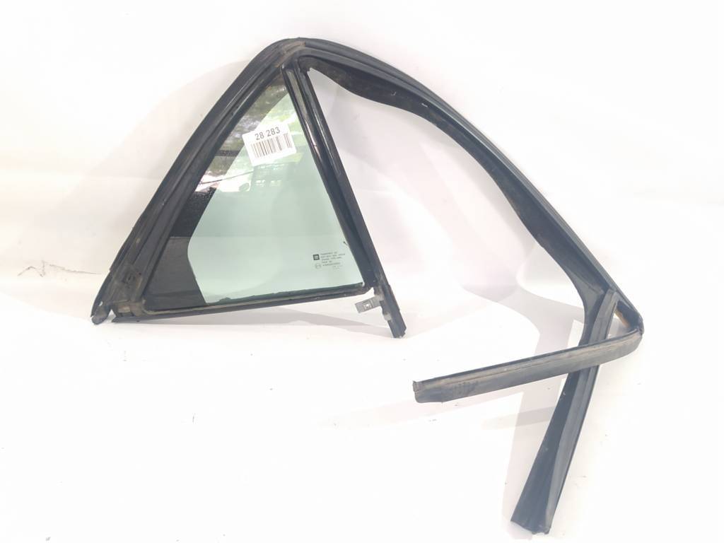 Malibu. Скло(кватирка) двері задньої правої Chevrolet Malibu 2008-2012 22831425 Chevrolet Malibu