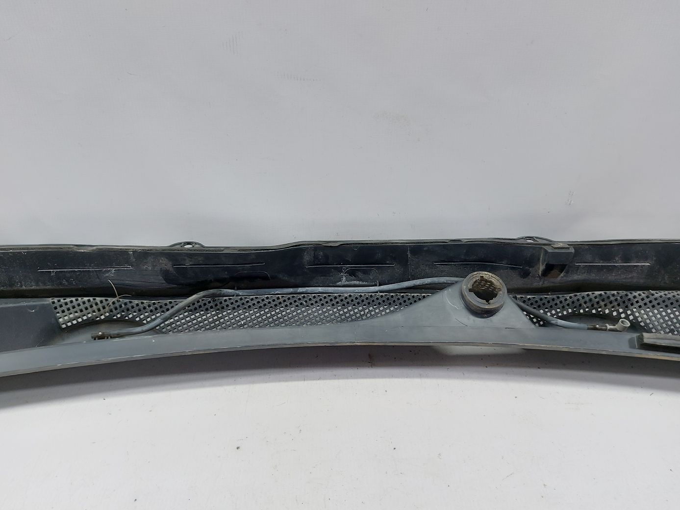 Malibu Воздуховод под лобовое стекло Chevrolet Malibu 2013-2015 22937516 Chevrolet Malibu 7
