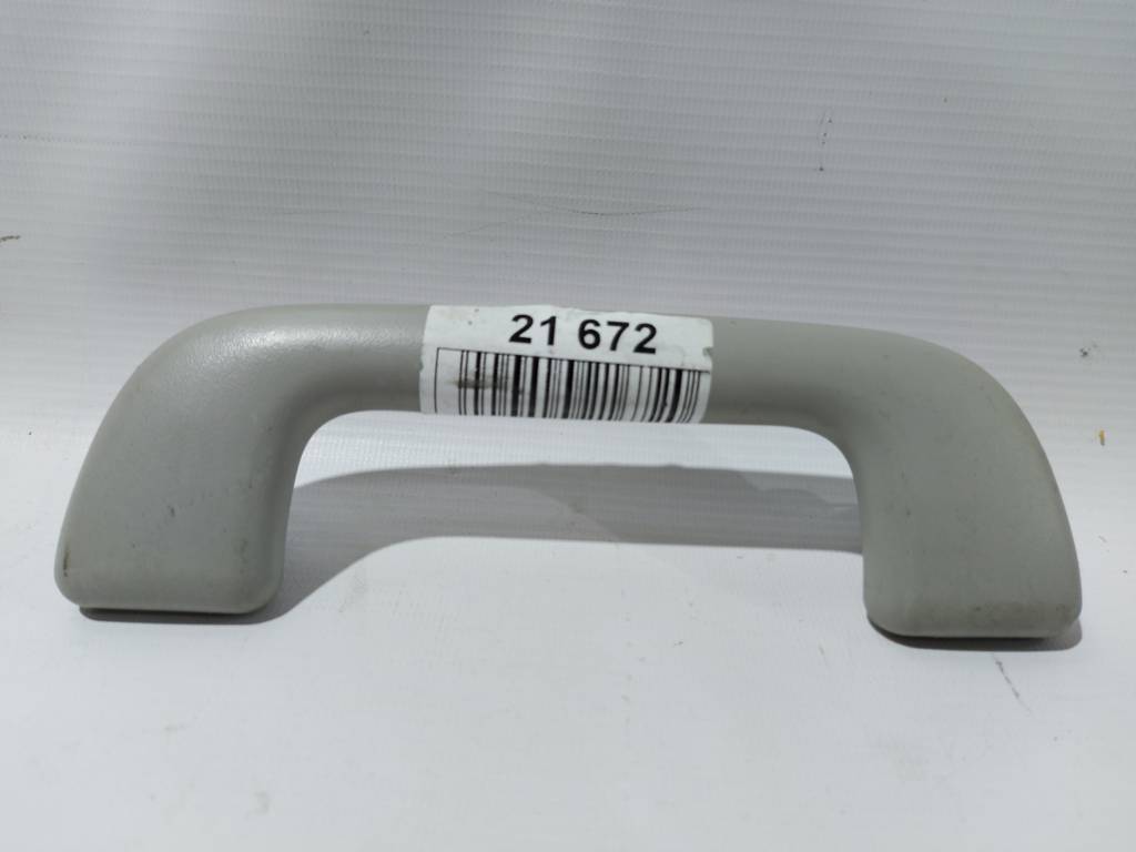 Prius c Стельові ручки Toyota Prius C 2004-2015 7461002071B1 Toyota Prius C 17