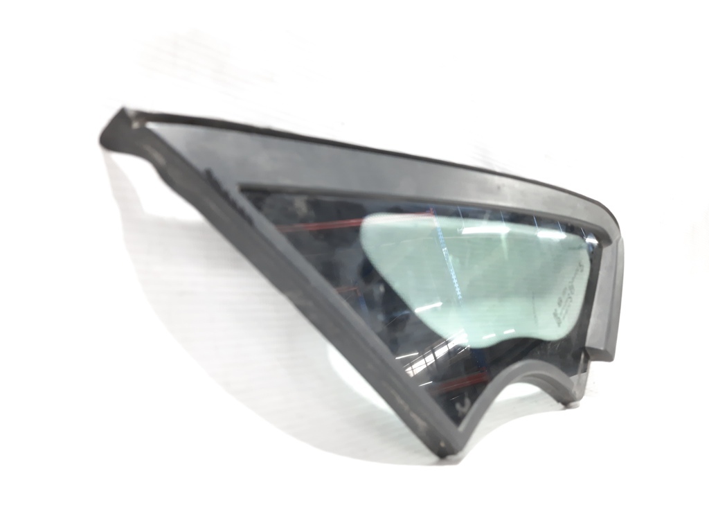 Forte Форточка стойки передней правая Kia Forte 2014-2018 86190A7020 Kia Forte 2