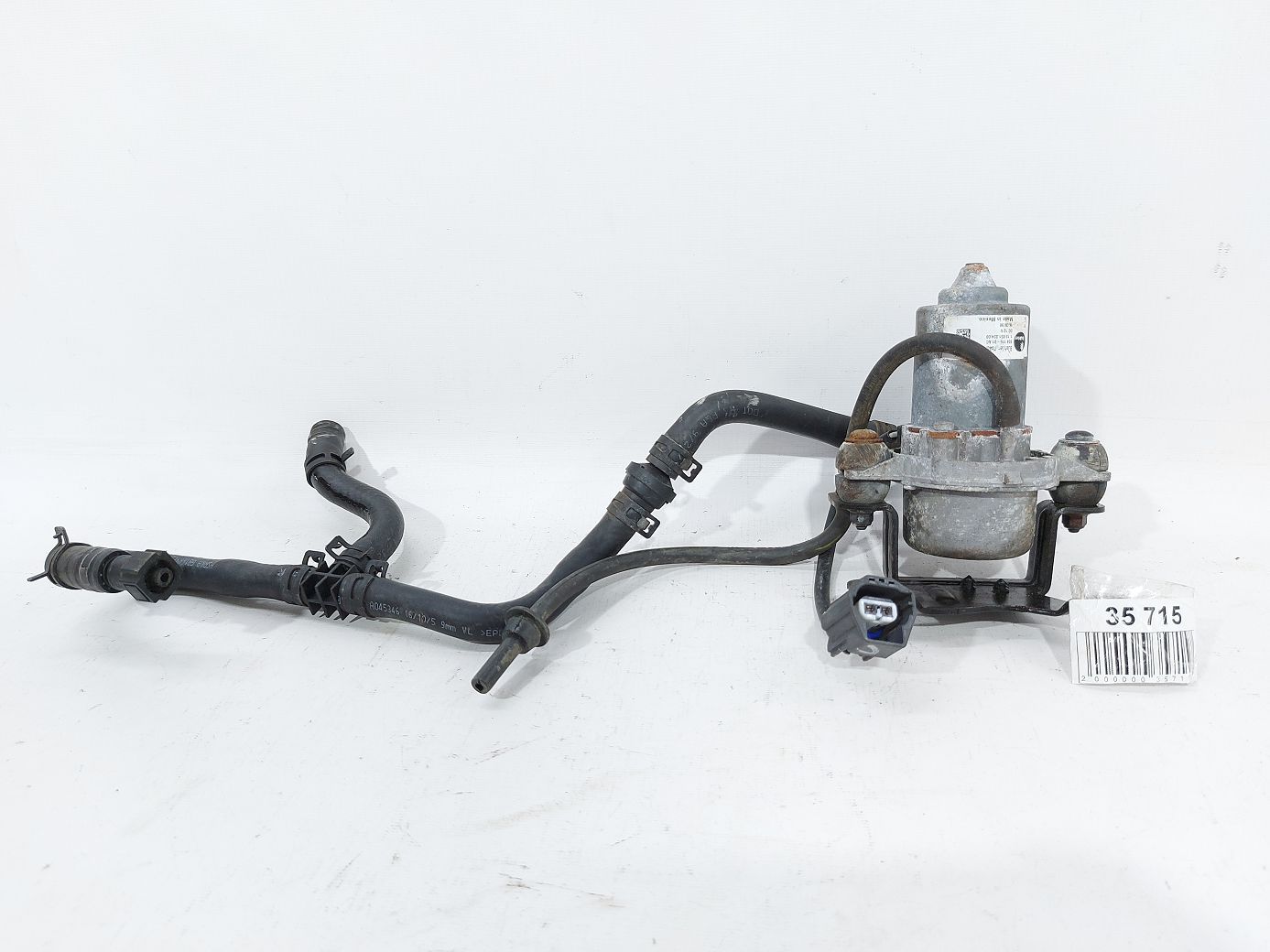 Trax. Вакуумный насос Chevrolet Trax 2016-2018 95363358 Chevrolet Trax