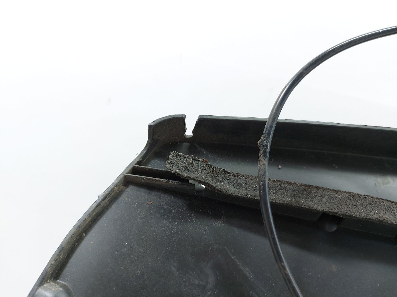 Hhr Повітропровід під лобове скло Chevrolet HHR 2006-2011 25949532 Chevrolet HHR 9
