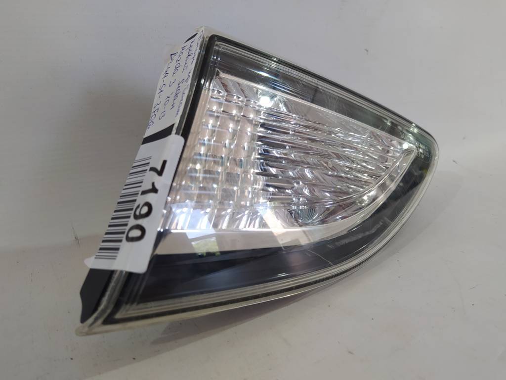 3 Фонарь крышки багажника правый Sedan Mazda 3 2010-2013 BBM4513F0G Mazda 3 10