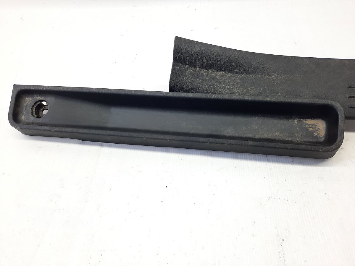 Grand caravan Обшивка порога переднего левая Dodge Grand Caravan 2011-2020 1PF45DX9AB Dodge Grand Caravan 3