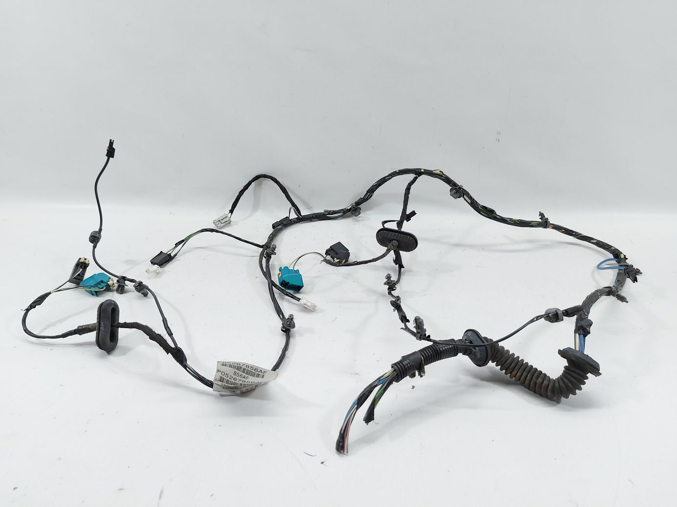 Journey. Проводка кришки багажника Dodge Journey 2009-2010 05267856AF Dodge Journey Journey. Проводка кришки багажника Dodge Journey 2009-2010 05267856AF Dodge Journey