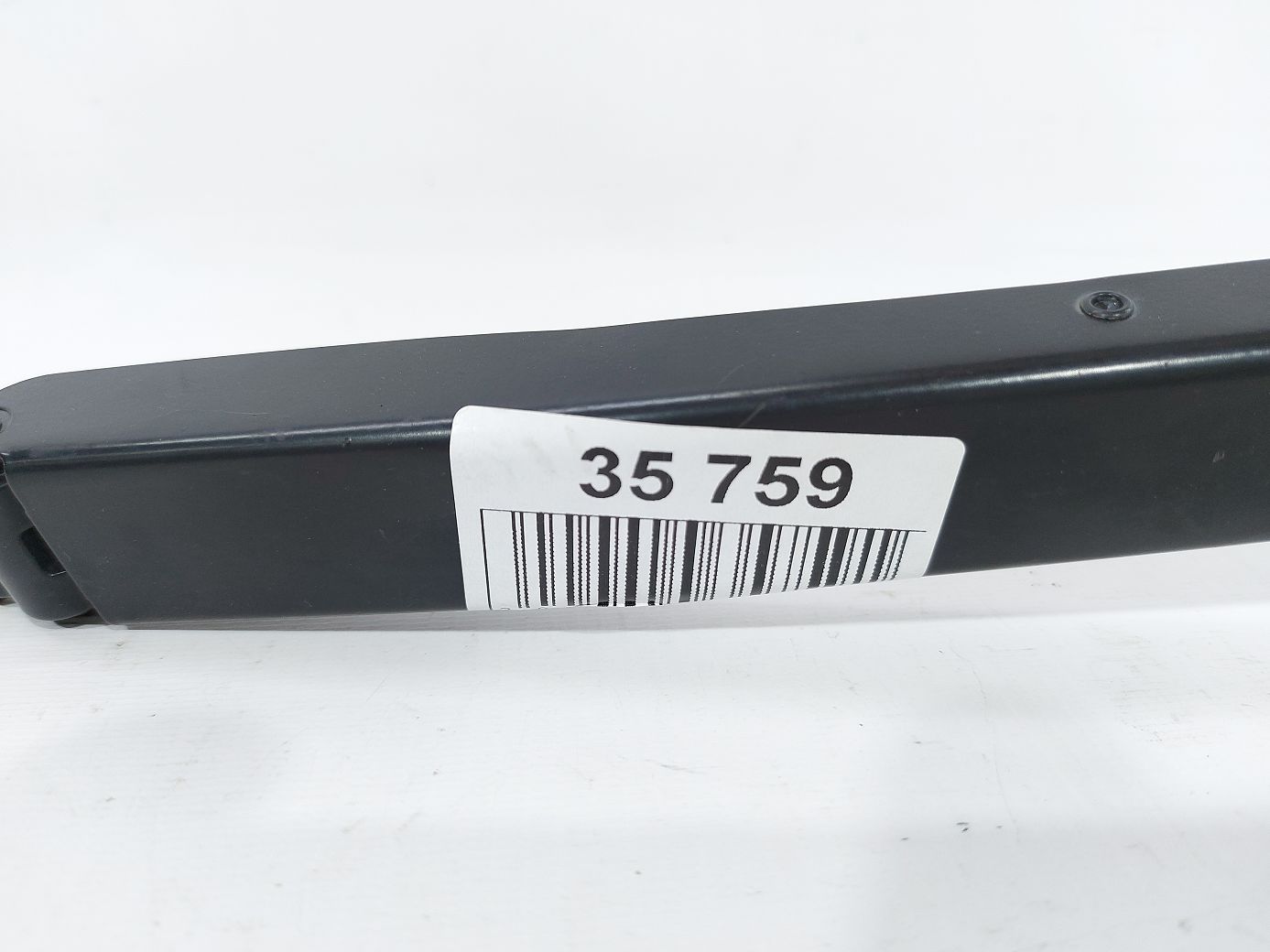 Dart Рычаг стеклоочистителя правый Dodge Dart 2013-2019 68156264AA Dodge Dart 7