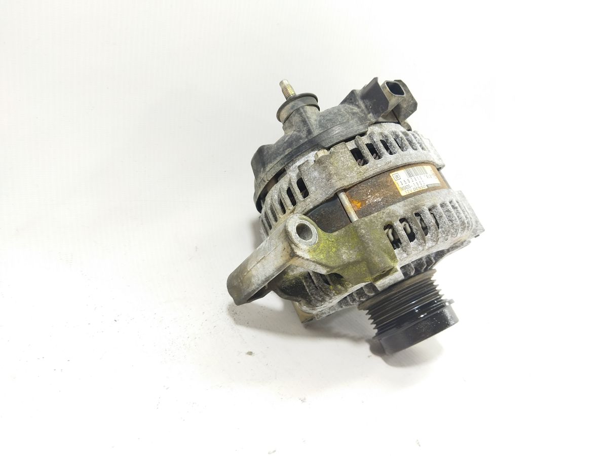 Regal Генератор Buick Regal 2014-2017 13592810 Buick Regal 3