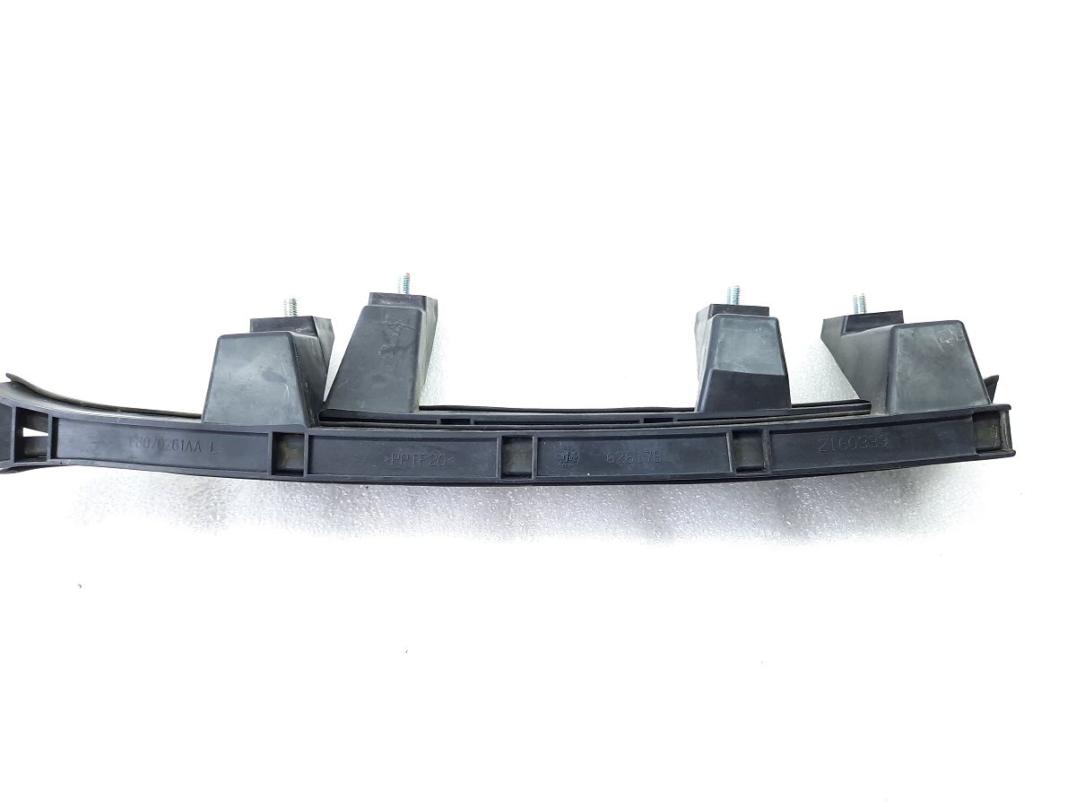 500 Напрямна скло дверей передньої лівої Fiat 500 2012-2018 68070263AA Fiat 500 13