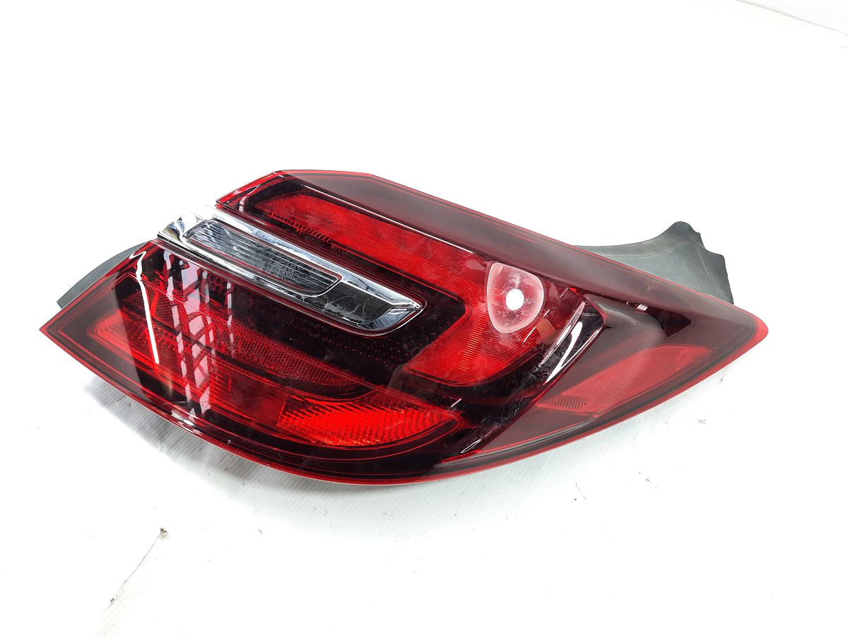 Regal Ліхтар задній правий Buick Regal 2014-2017 39024207 Buick Regal 2