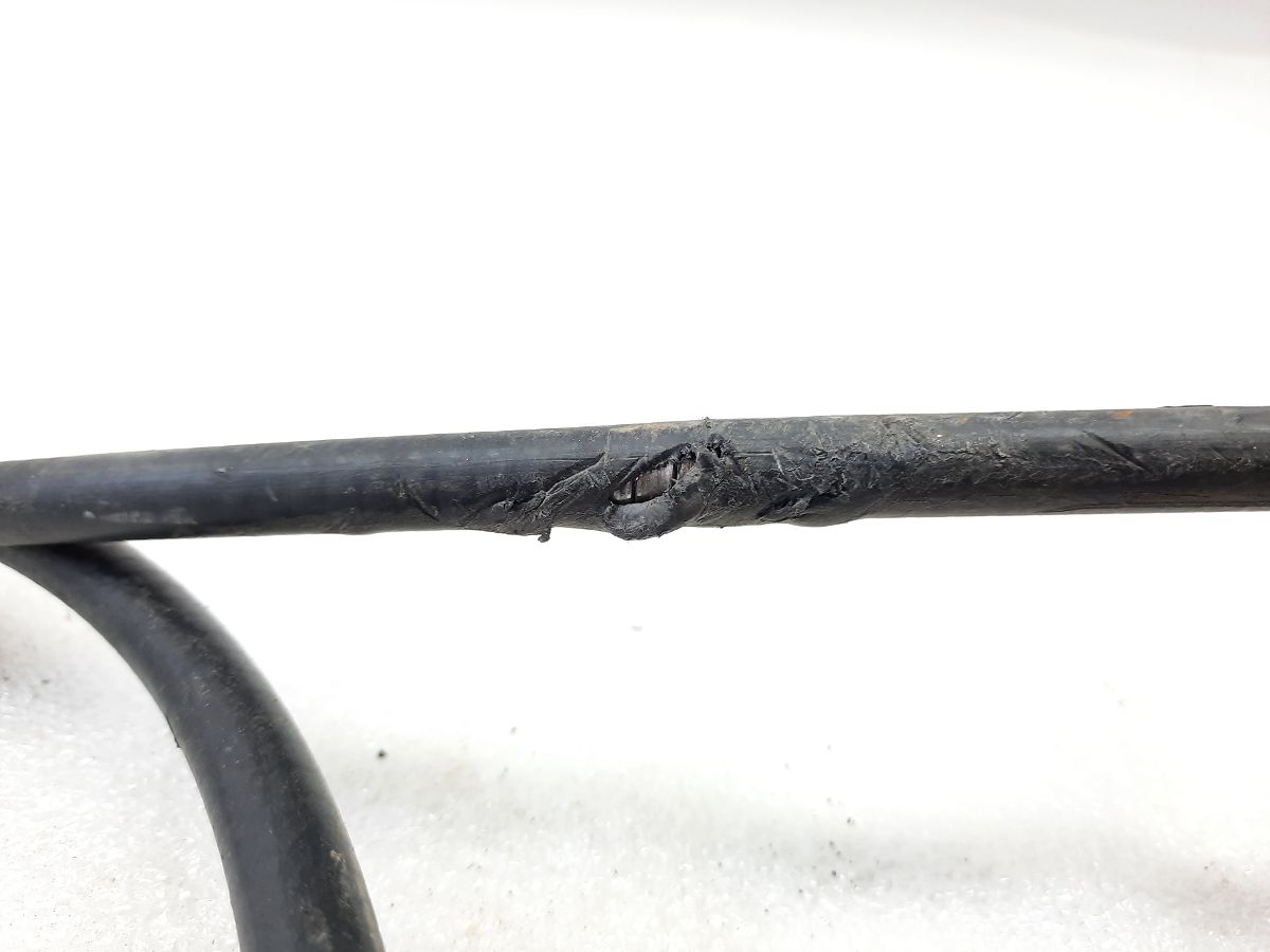 Dart Трос стояночного тормоза левый Dodge Dart 2013-2019 68232031AA Dodge Dart 3