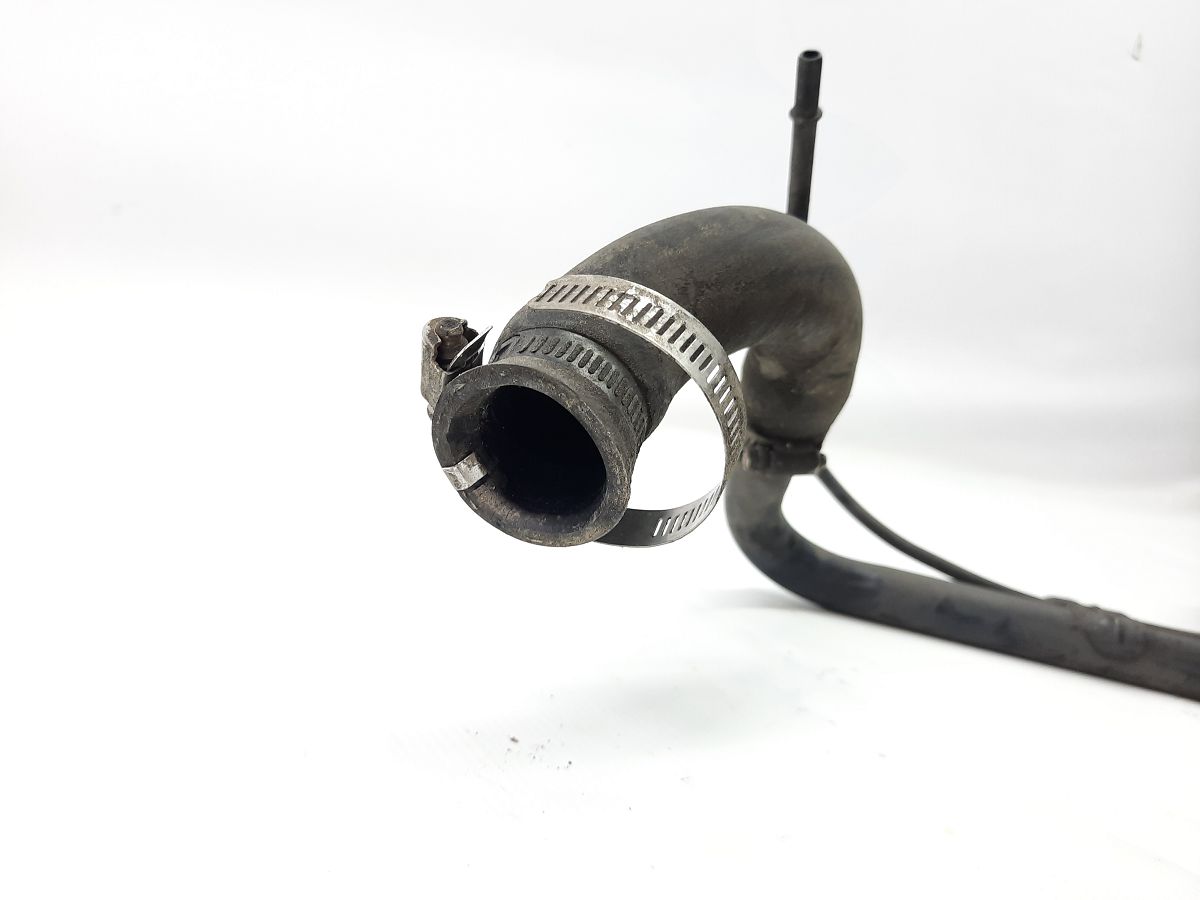 Patriot Заливная горловина Jeep Patriot 2007-2017 5105806AD Jeep Patriot 4