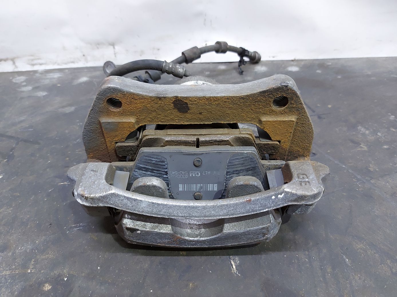 Malibu Супорт гальмівний передній лівий Chevrolet Malibu 2016-2021 13507535 Chevrolet Malibu 3