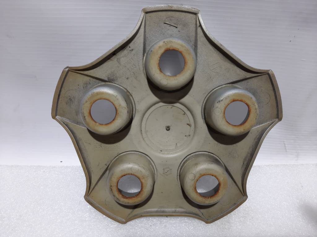 Patriot Ковпак колісний під болти Jeep Patriot 2009-2016 YX93S4AAB Jeep Patriot 16