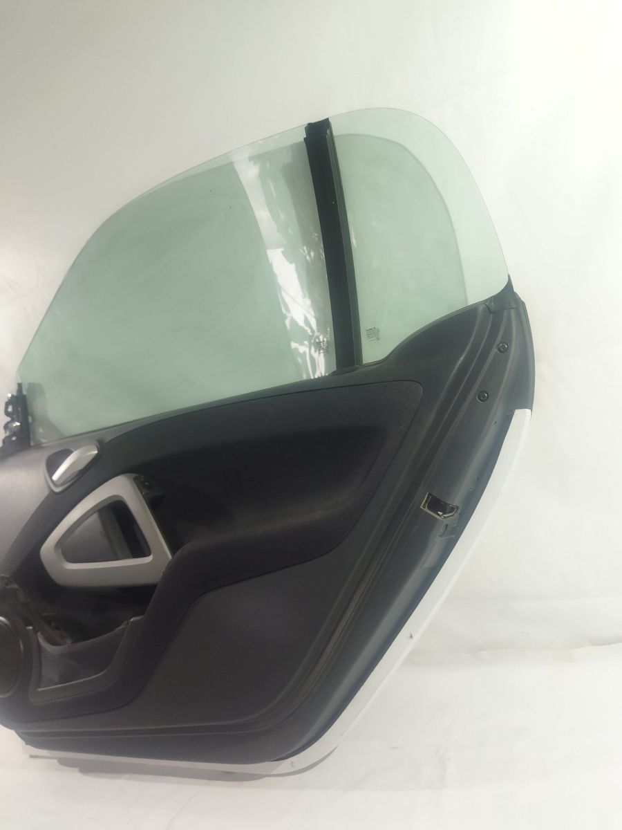 Fortwo Дверь передняя правая Smart Fortwo 2008-2016 4517210200 Smart Fortwo 9