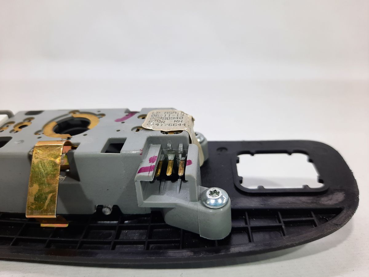 Ats Накладка під ручку даху ззаду права (ліхтар+вішалка) Cadillac ATS 2013-2018 22880940 Cadillac ATS 3 Ats Накладка під ручку даху ззаду права (ліхтар+вішалка) Cadillac ATS 2013-2018 22880940 Cadillac ATS 3