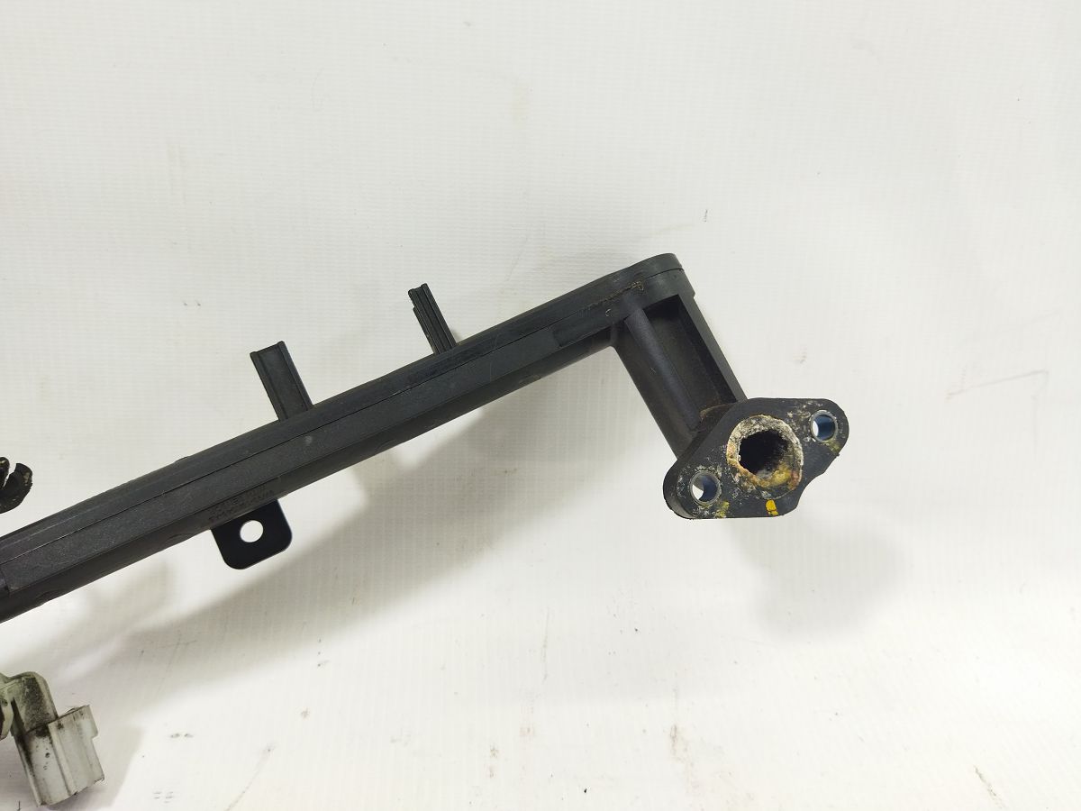 Xf Фланець охолоджувальної рідини двигуна впускний Jaguar XF 2010-2015 AJ814056 Jaguar XF 4