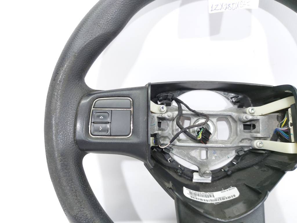 Dart Рульове колесо Dodge Dart 2013-2019 1ZX28DX9AF Dodge Dart 21