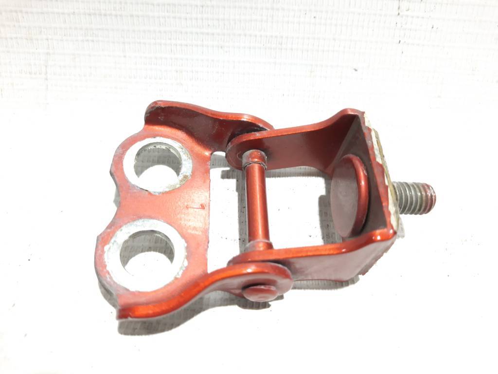 Scion iq Петля крышки багажника левая/правая Toyota Scion IQ 2012-2015 6880174020 Toyota Scion IQ 4