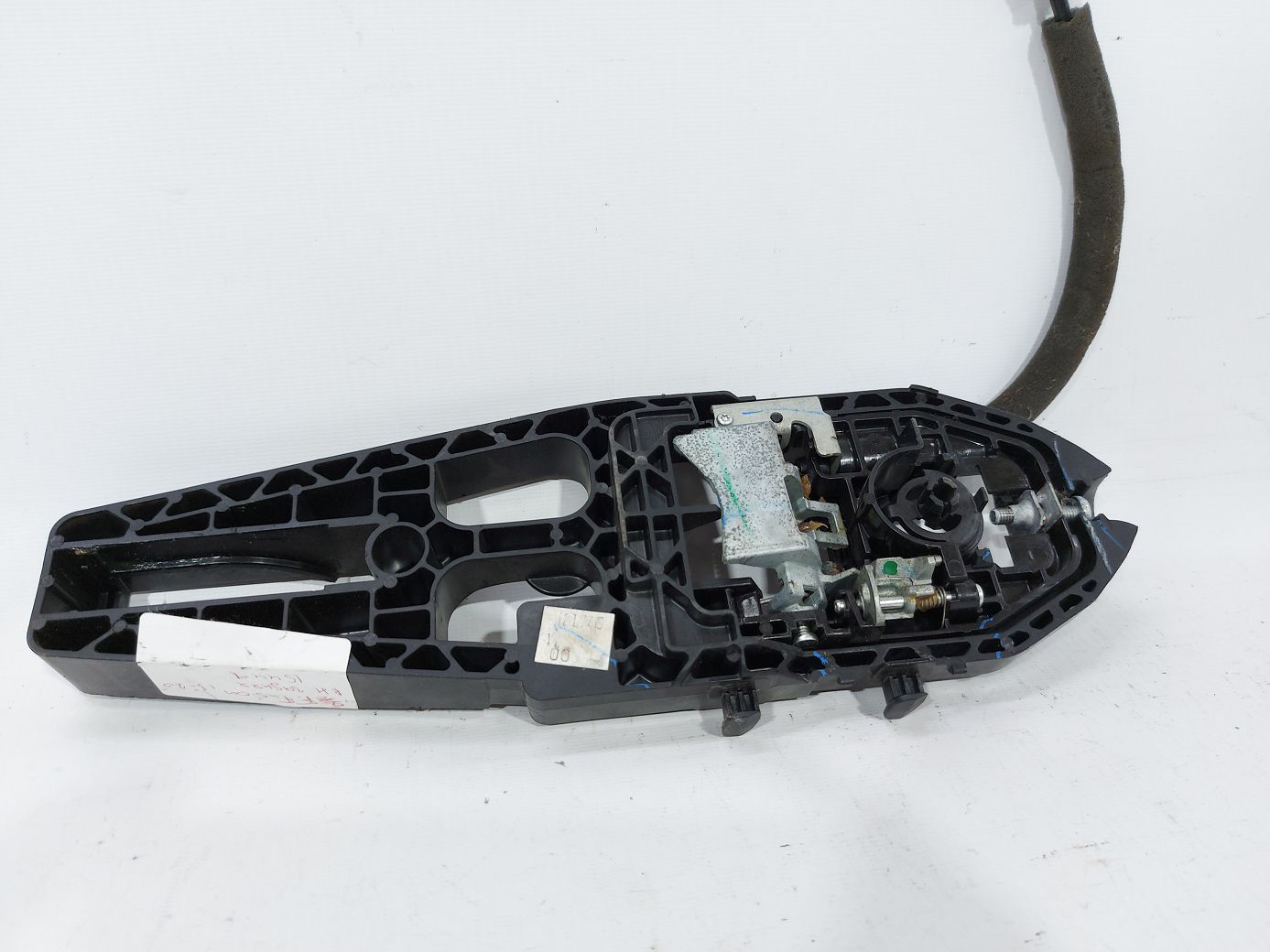 Fusion Кронштейн кріплення ручки дверей задньої правої Ford Fusion 2012-2019 DS73F22464A Ford Fusion 3