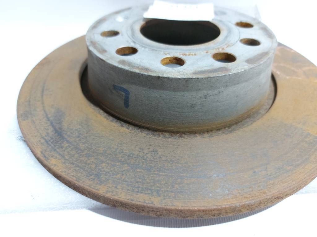 Passat s Диск тормозной задний левый/правый Volkswagen Passat S 2010-2019 5Q0615601D Volkswagen Passat S 2