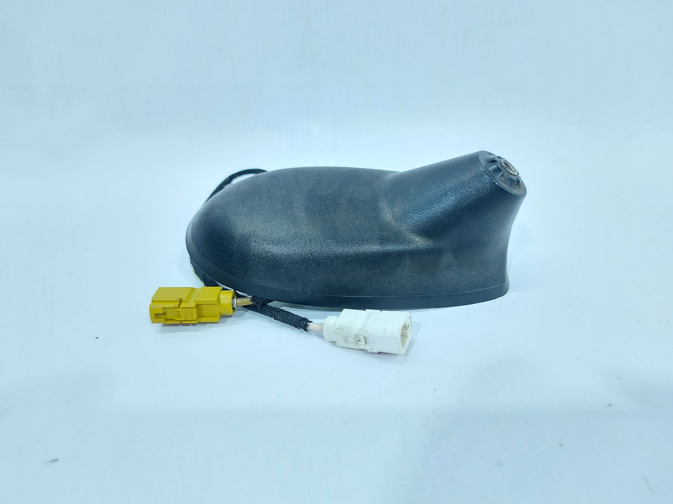 Dart Підстава антени (плавник) Dodge Dart 2013-2016 5091973AC Dodge Dart 6